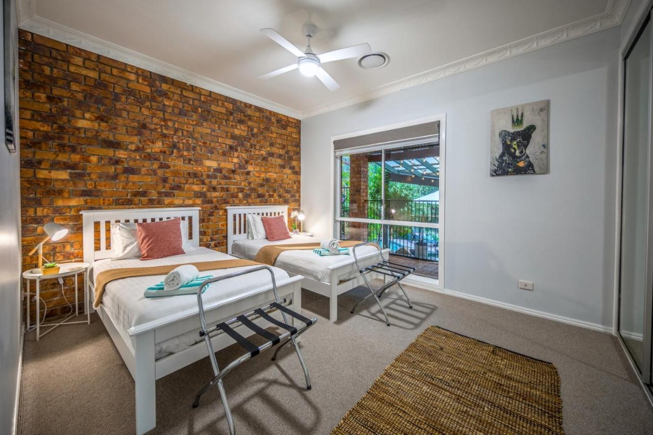 The Hillside Retreat Hotel Mount Tamborine Bagian luar foto